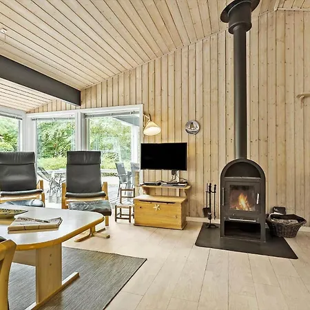 1474-aakirkeby-boesparken-20 Vester Sømarken