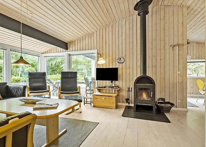 1474-aakirkeby-boesparken-20 Vester Sømarken